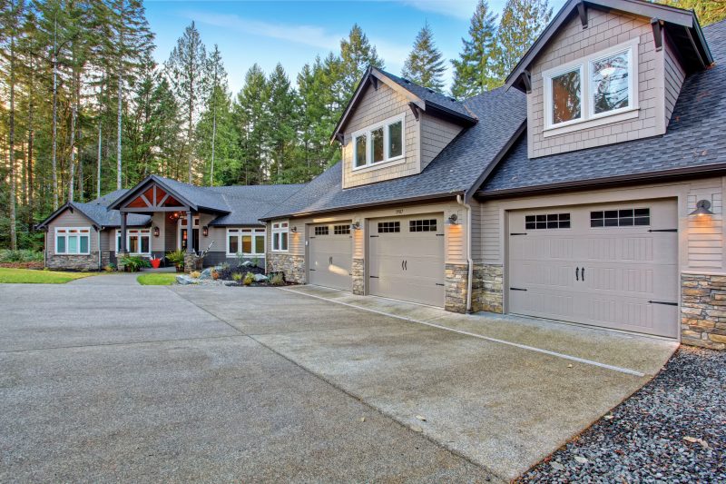 Beautiful large house with driveway, and garage.